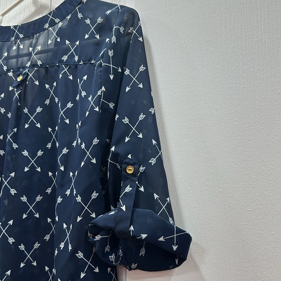 Top L - Picture 3 of 6